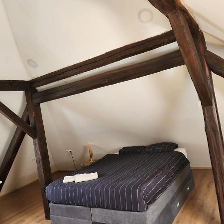 Apartman Buzanova 001 Apartment Zagreb Luaran gambar