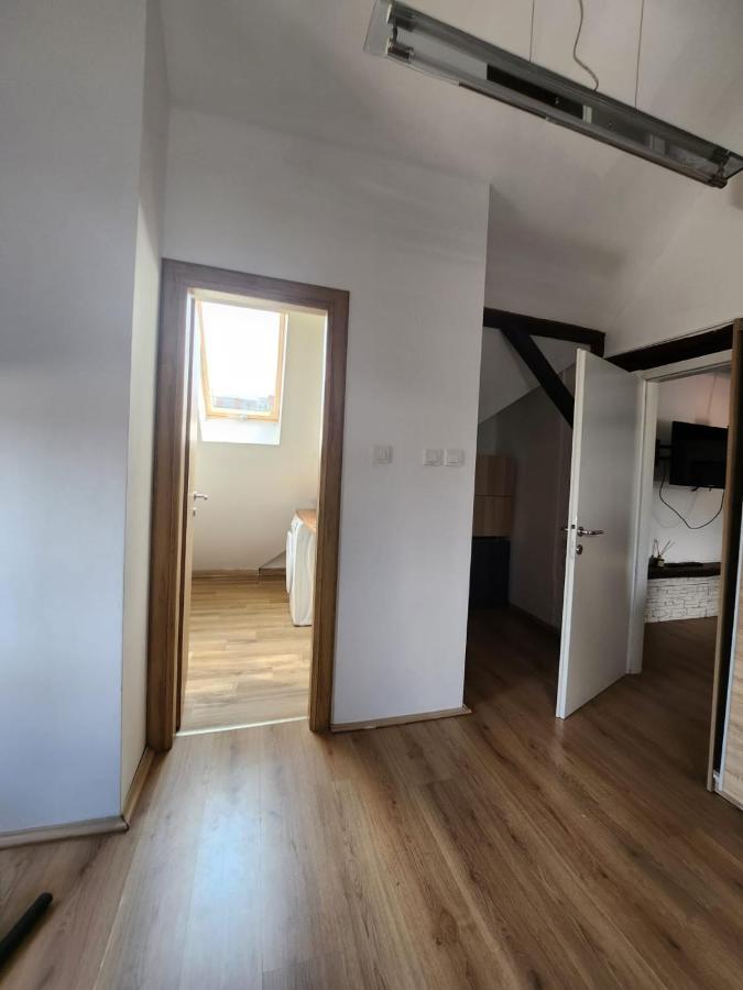 Apartman Buzanova 001 Apartment Zagreb Luaran gambar